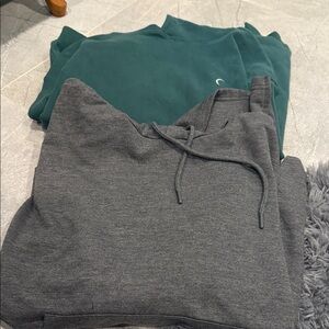 Green and Gray Sweatshirt Bundle